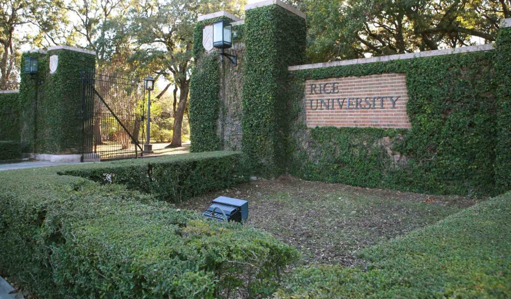 Rice University Running Trail offers some of the best hiking in Houston