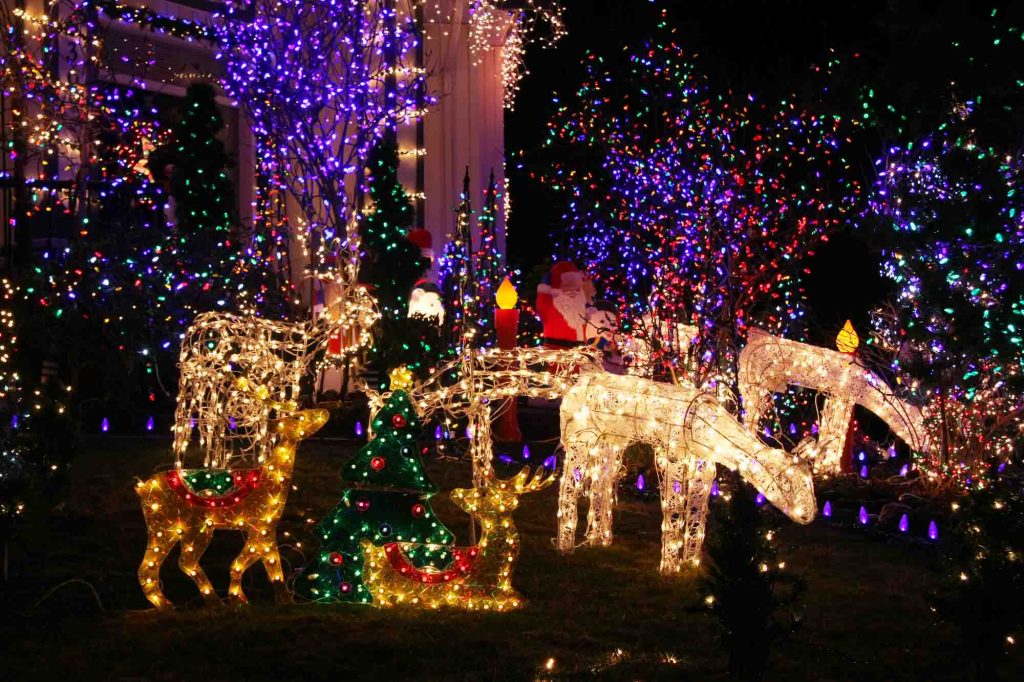 Going Holiday Lights Hunting on the Main Street is one of the best things to do at Christmas in Houston