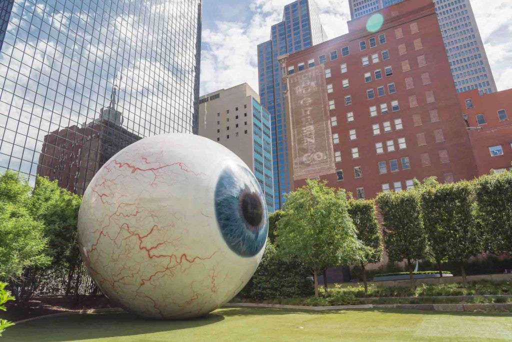 Visiting the Giant Eyeball is one of the things to add to your one day in Dallas itinerary