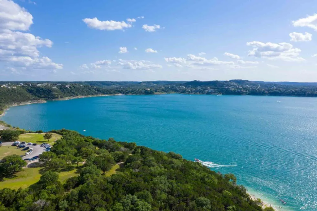 Going to the Canyon Lake Golf Club is one of the fun things to do in Canyon Lake, Texas
