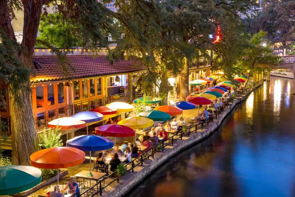 San Antonio is one of the places to add to your  USA bucket list