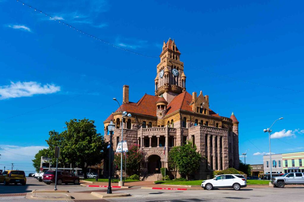 Wise County Courthouse is one of the best castles in Texas