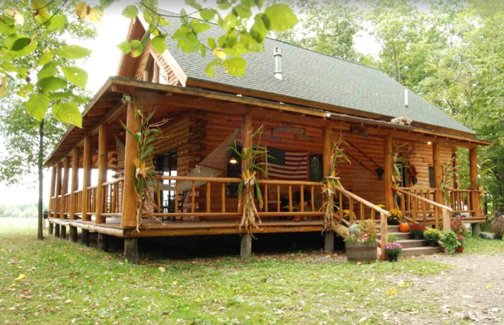 This log cabin rental with Mountain Views is one of the best cabins in Vermont