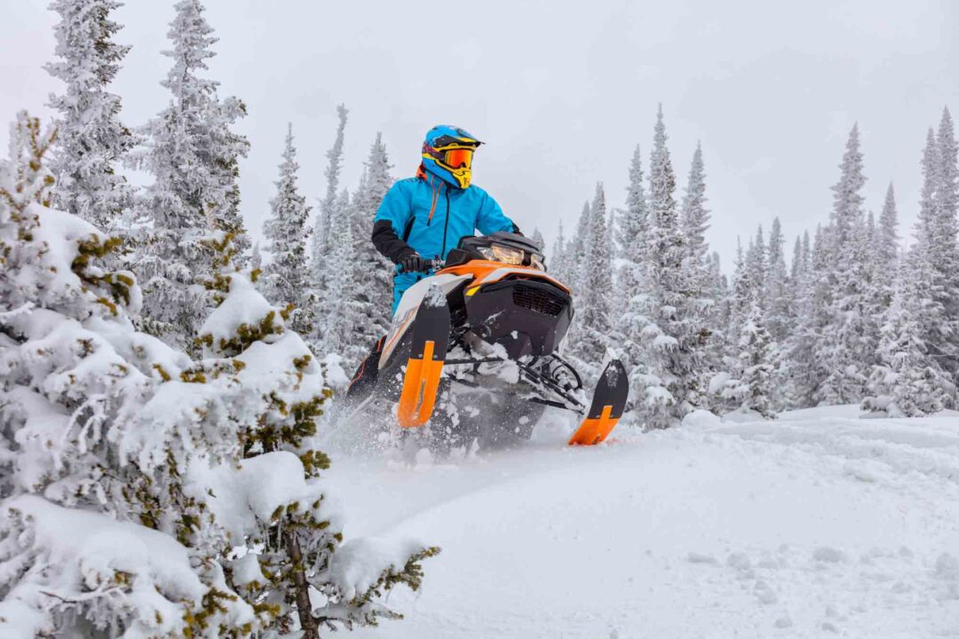 Snowmobile Nh 18 Magical Things to Do in New Hampshire in Winter - Roaming the USA