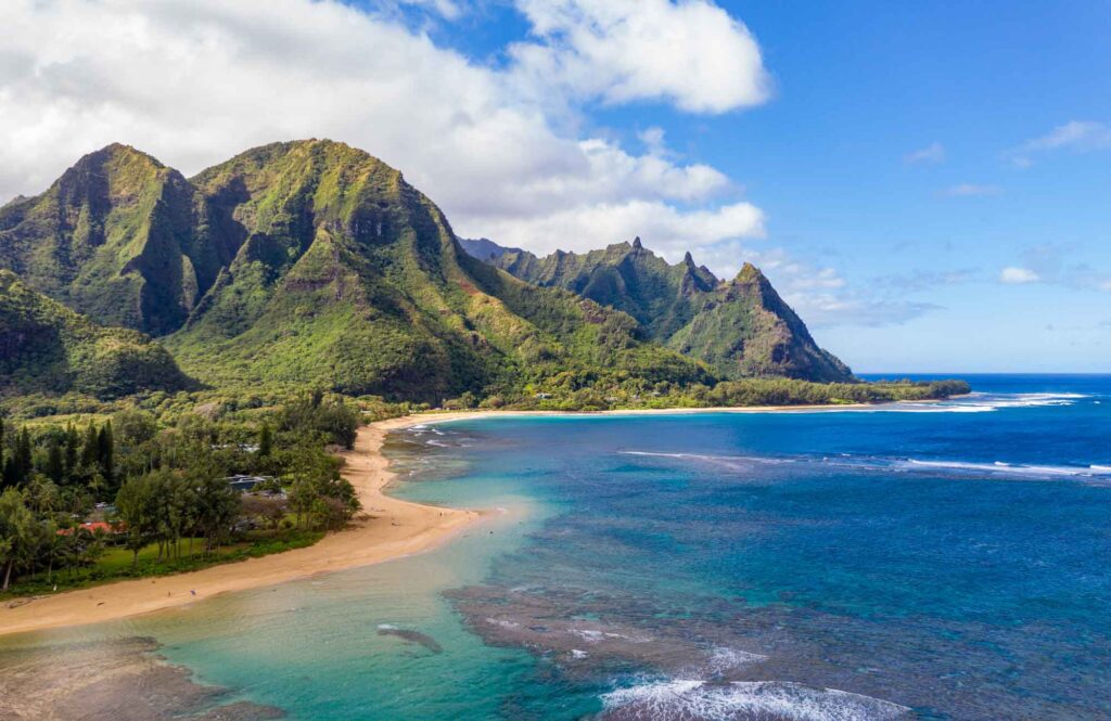 Tunnels Beach on Kauai, one of the best places to visit in April in the USA