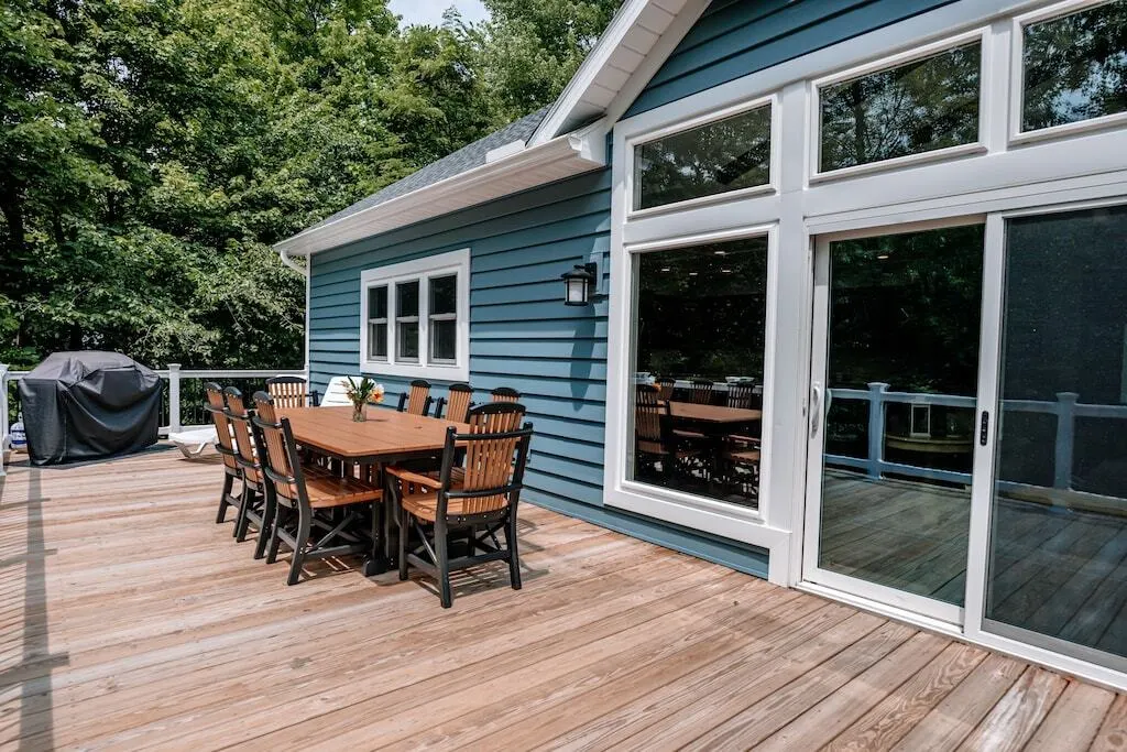 Blue dream is a romantic cabin in Ohio