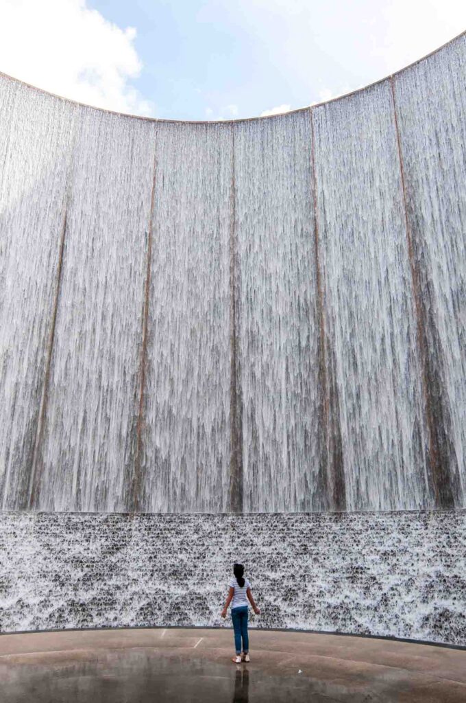 Semi-circular Waterfall Park in Houston, Tx
