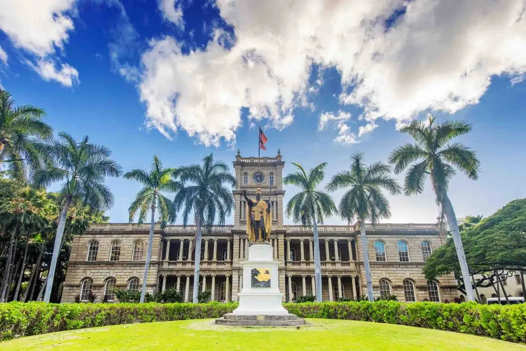 The grand Iolani Palace in Honolulu in Hawaii
