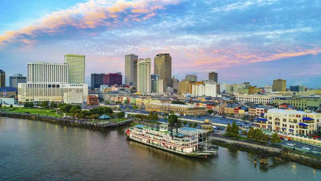 One of the most beautiful US cities is the culturally and musically rich city of New Orleans