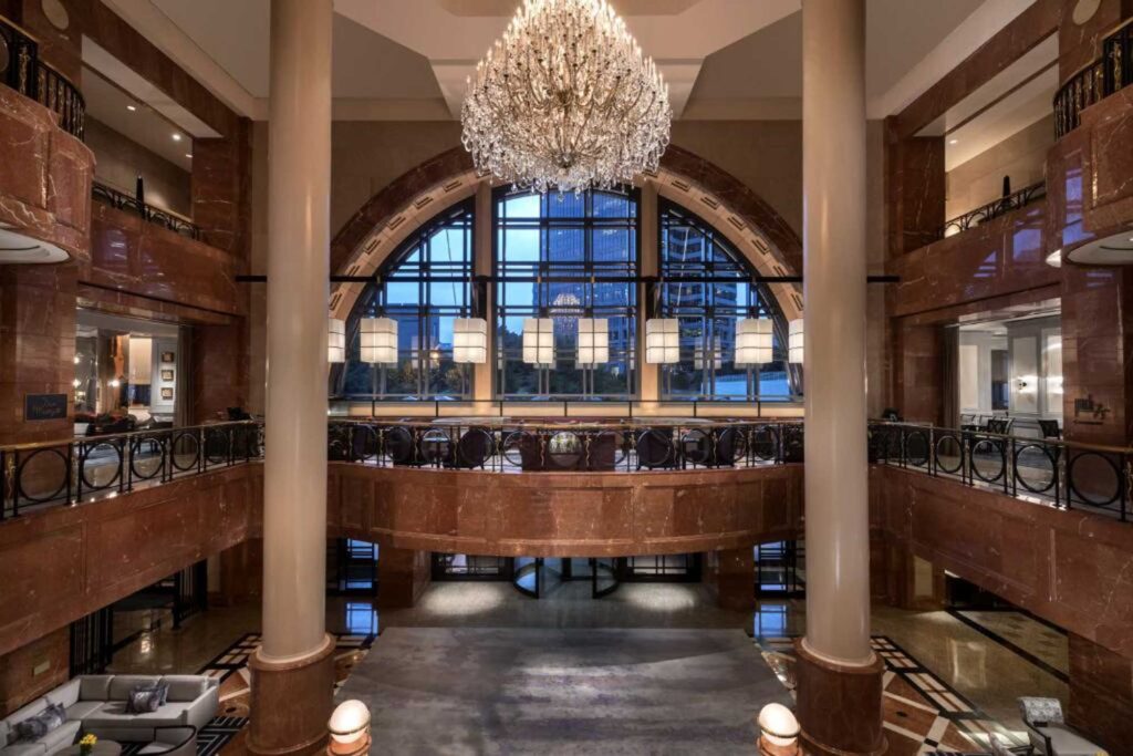 Luxurious lobby of Four Season Hotel in Atlanta