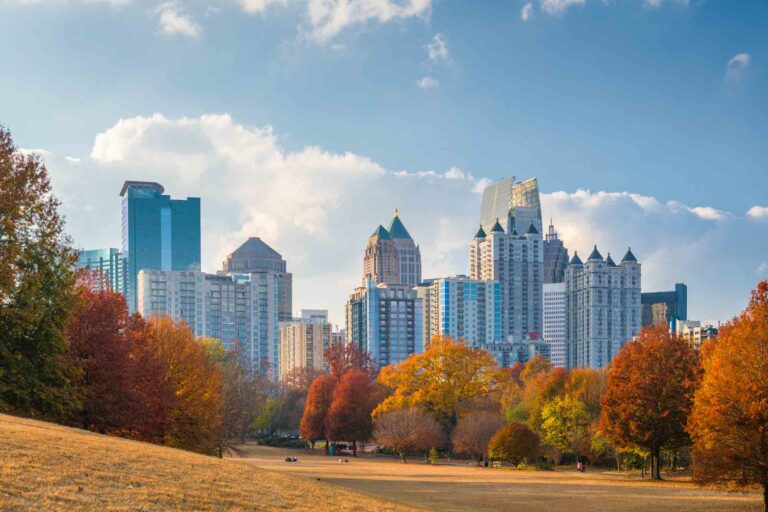 16 Best Places to Experience Fall in Georgia - Roaming the USA