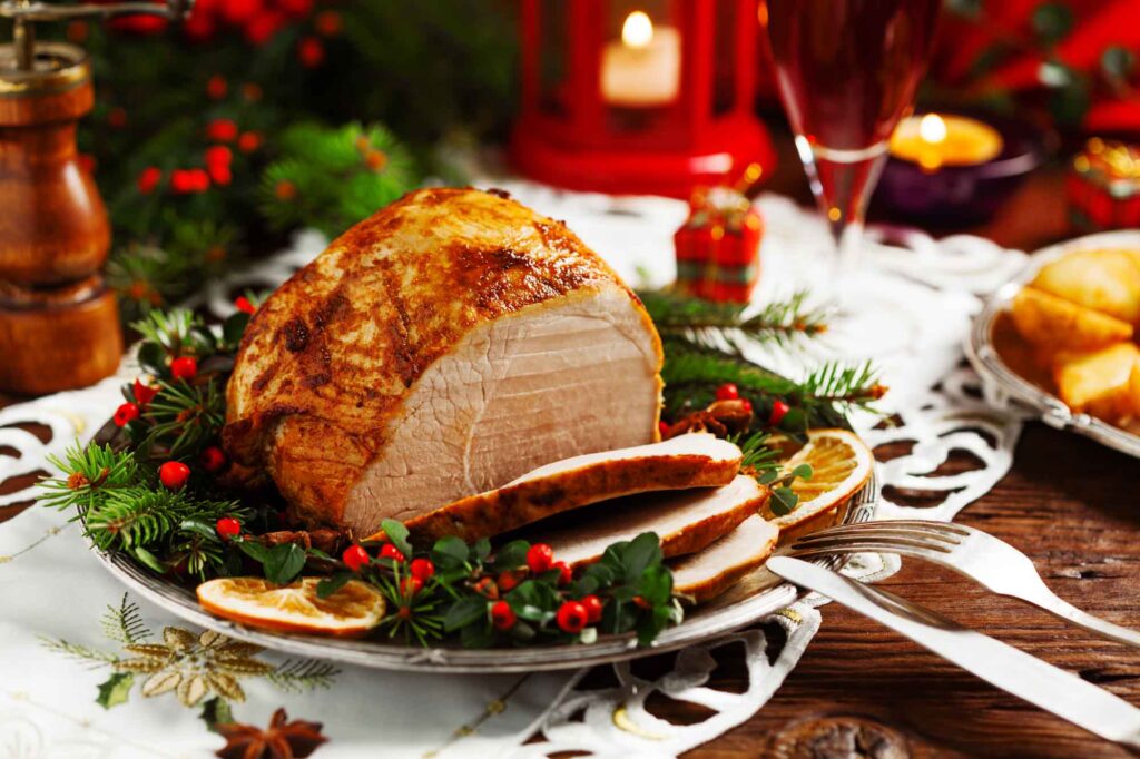 Enjoy A Meal At The Charleston Holiday Progressive Dinner to celebrate Christmas in Charleston