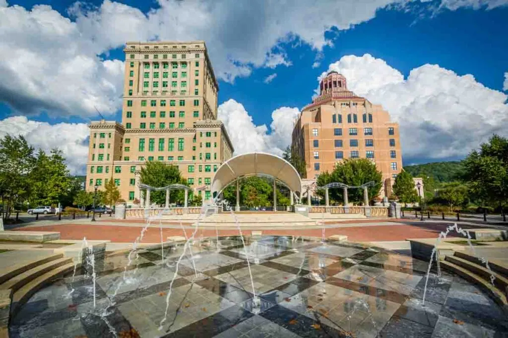 Amazing buildings by the City Park in Asheville, North Carolina