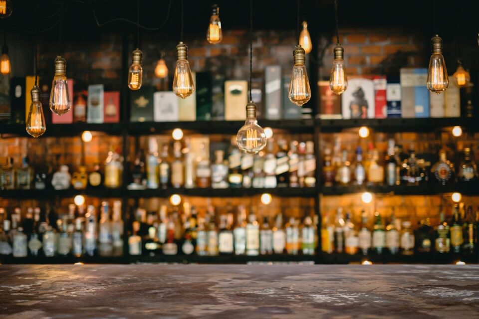 17 Best Wine Bars in San Francisco To Drink At Right Now