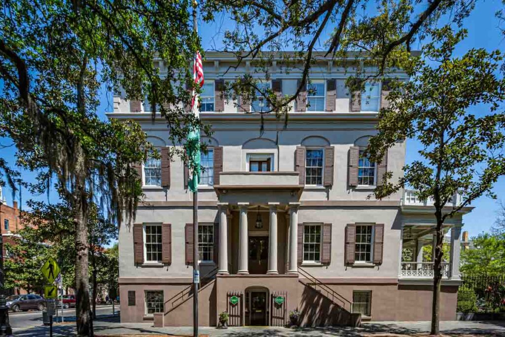 One of the popular attractions in Savannah is the Juliet Gordon Low  House 